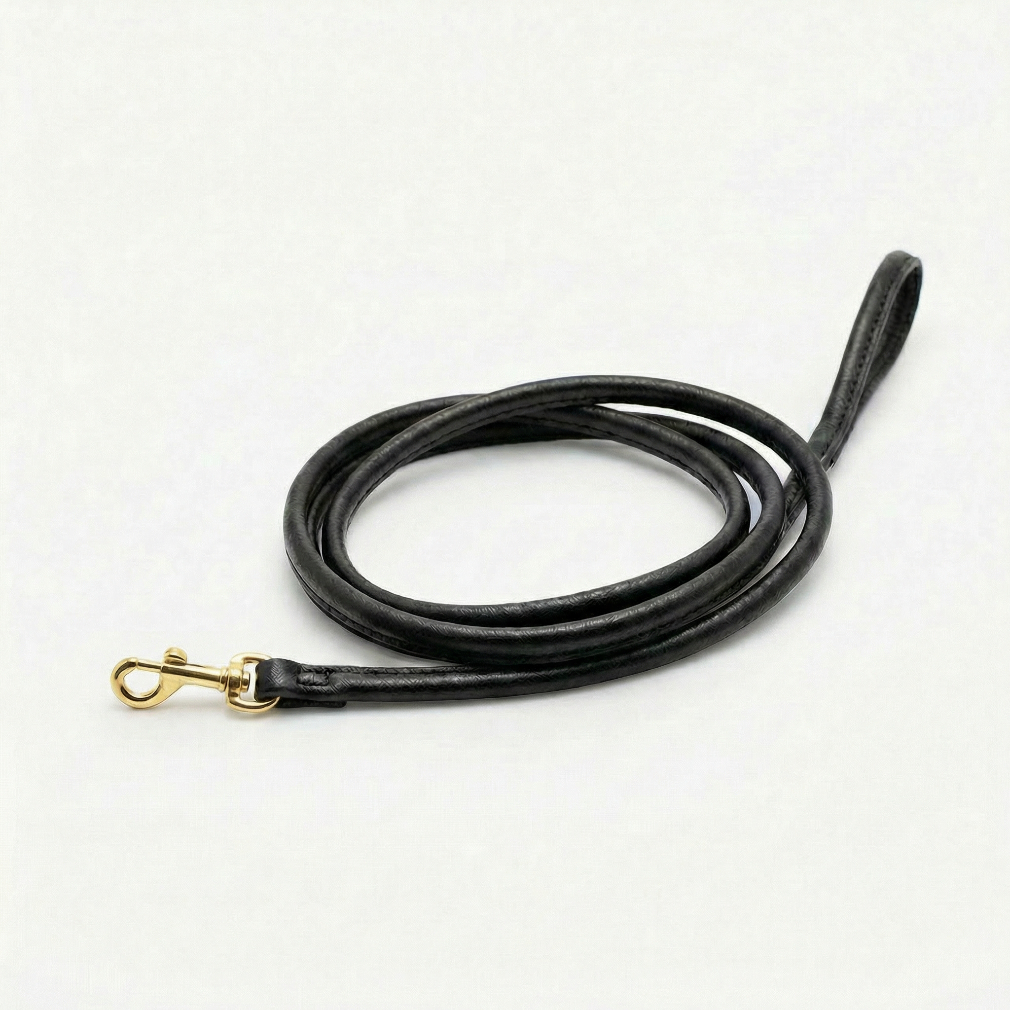 Black Dog Lead Gold